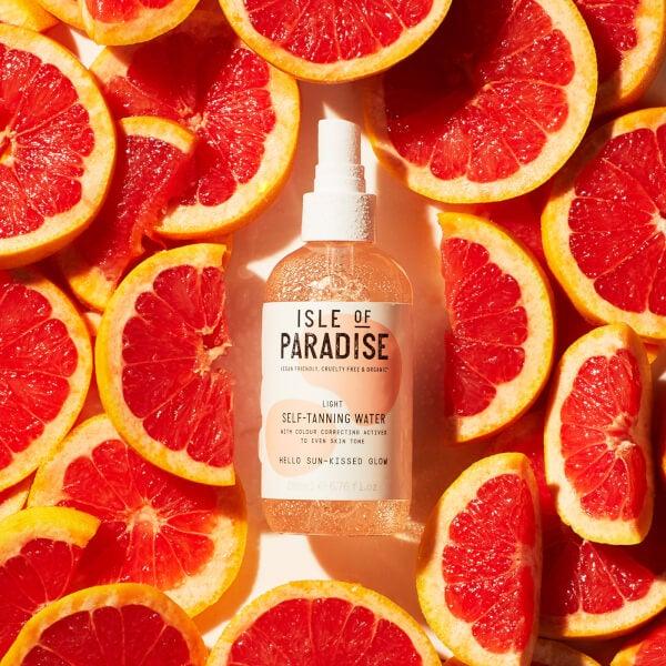Isle of Paradise Isle of Paradise Self-Tanning Water - Light 200ml Sottocosto