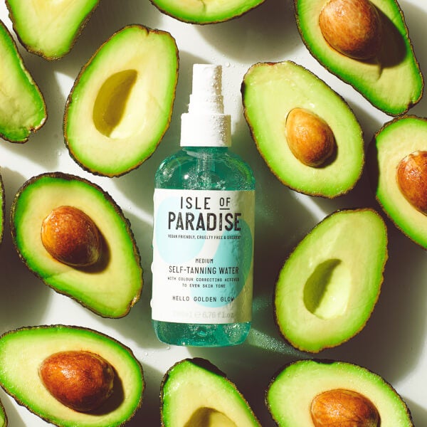 Isle of Paradise Isle of Paradise Self-Tanning Water - Medium 200ml Offerte