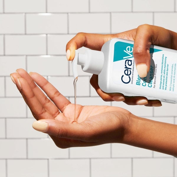 CeraVe CeraVe Blemish Control Detergente viso con acido salicilico al 2% e niacinamide per pelli con imperfezioni 236ml Soddisfazione Garantita