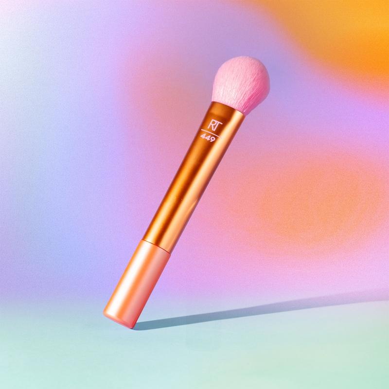 Real Techniques Real Techniques Hyperbrights pennello per blush Negozio