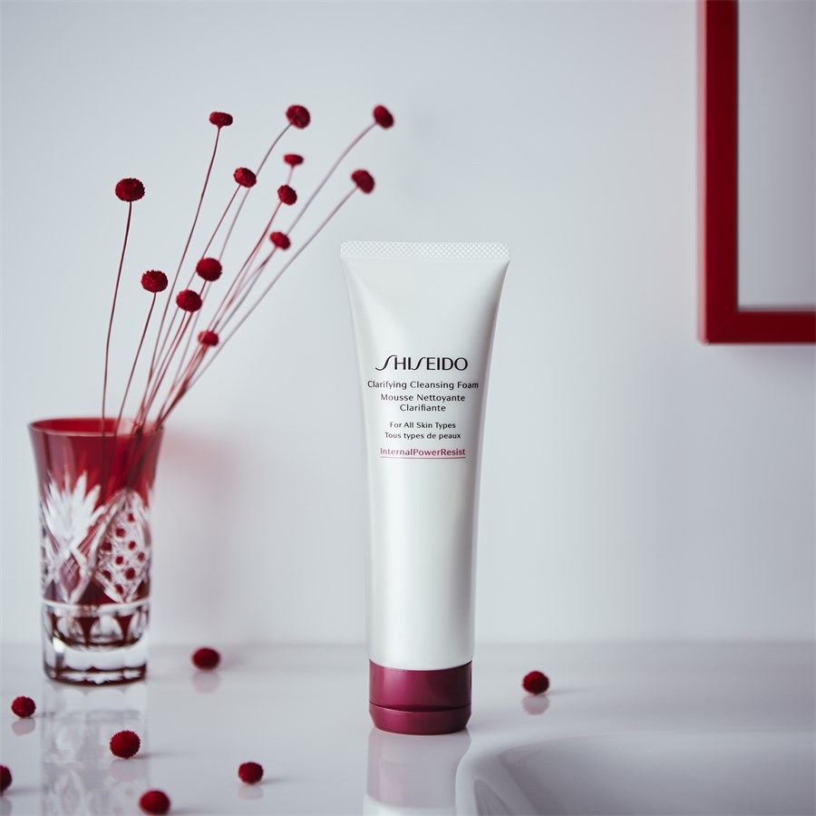 Shiseido Cleansing & Makeup Remover Clarifying Cleansing Foam Moda
