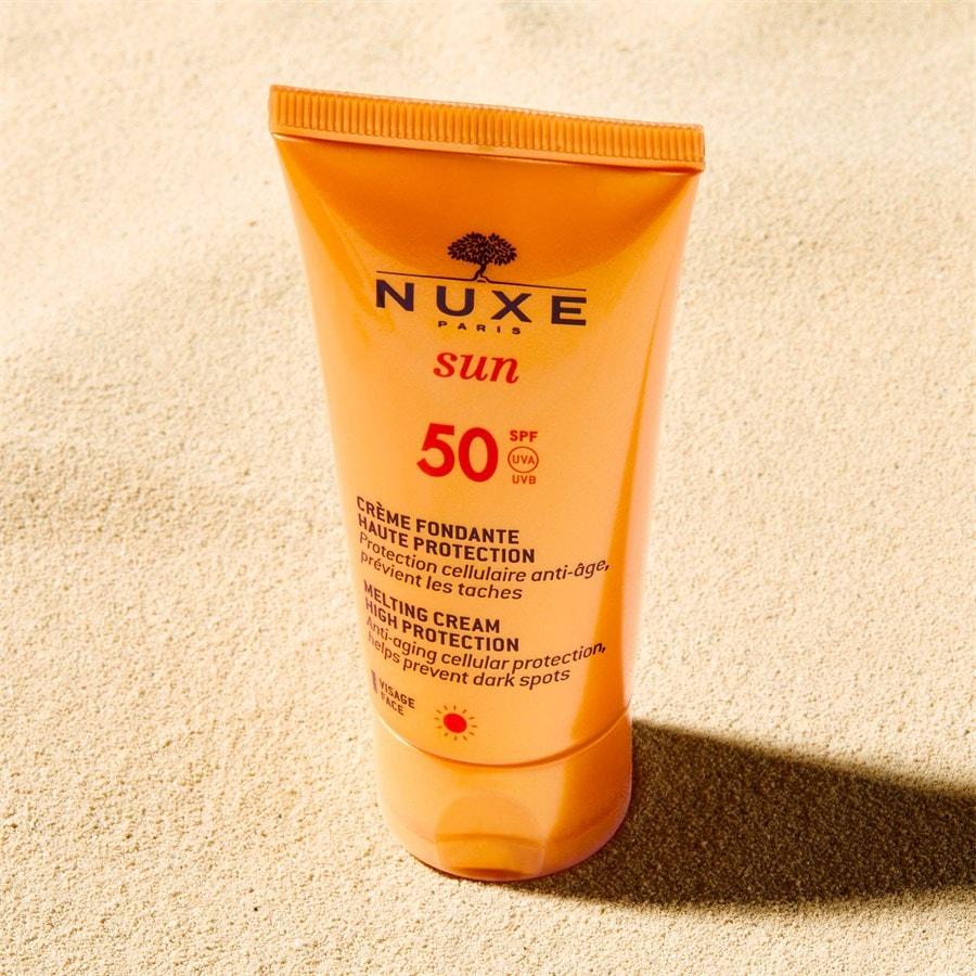 Nuxe Sun sole Crema solubile ad alta protezione Fino al 50% di sconto