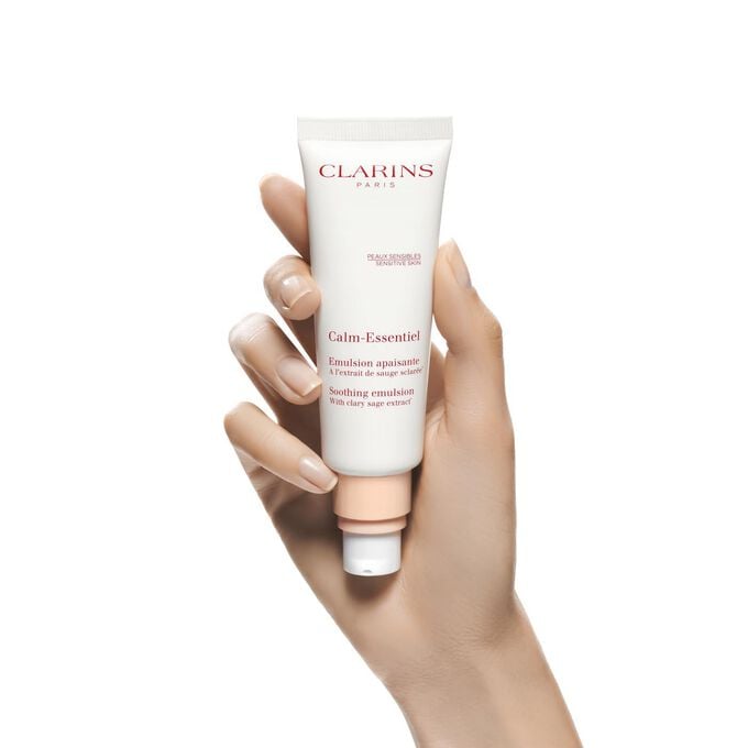 Clarins Emulsione lenitiva Calm Essentiel I Più Venduti
