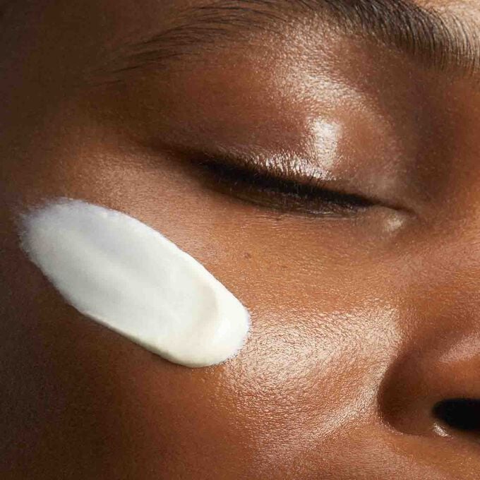 Clarins UV PLUS Antinquinamento Trasparente Outlet