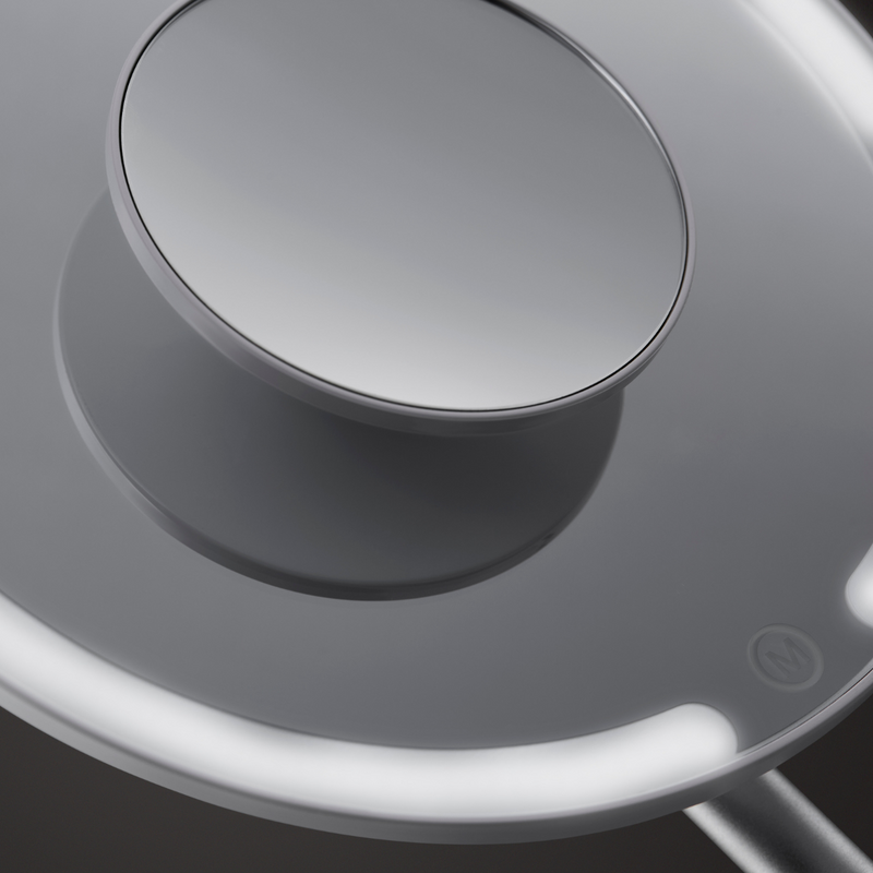 CurrentBody Skin Specchio illuminato a luce LED Soddisfazione Garantita