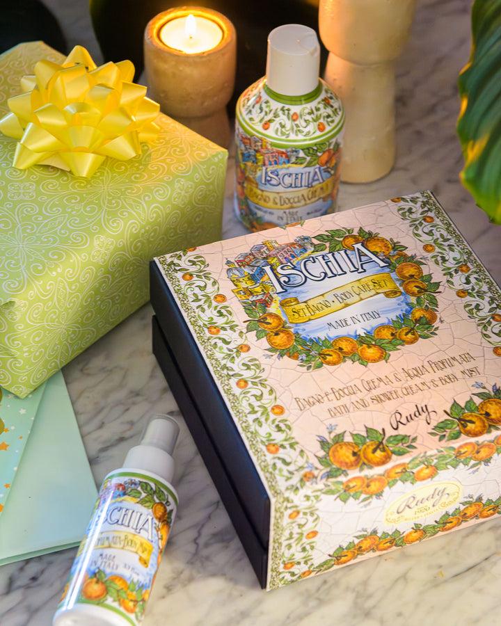 Rudy Profumi Scatola regalo con Bagno & Doccia Schiuma 250 mL + Acqua Profumata 100 mLLe Maioliche di RudyLinea Ischia Qualità